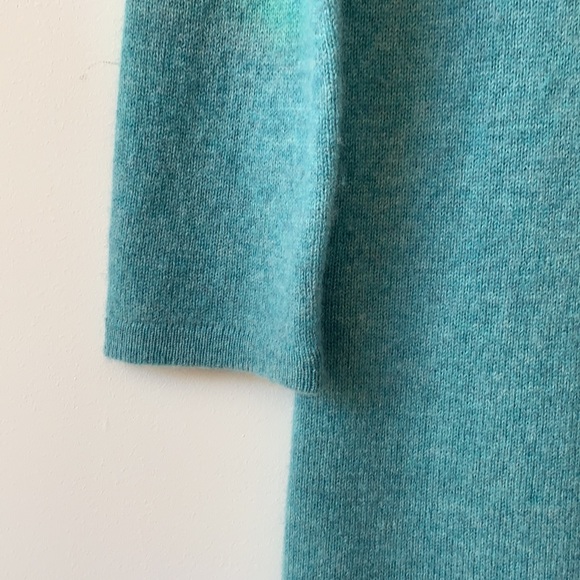 Cynthia Rowley Size L 100% 2-Ply Cashmere Crew Neck Sweater in Color Aqua - Picture 7 of 17